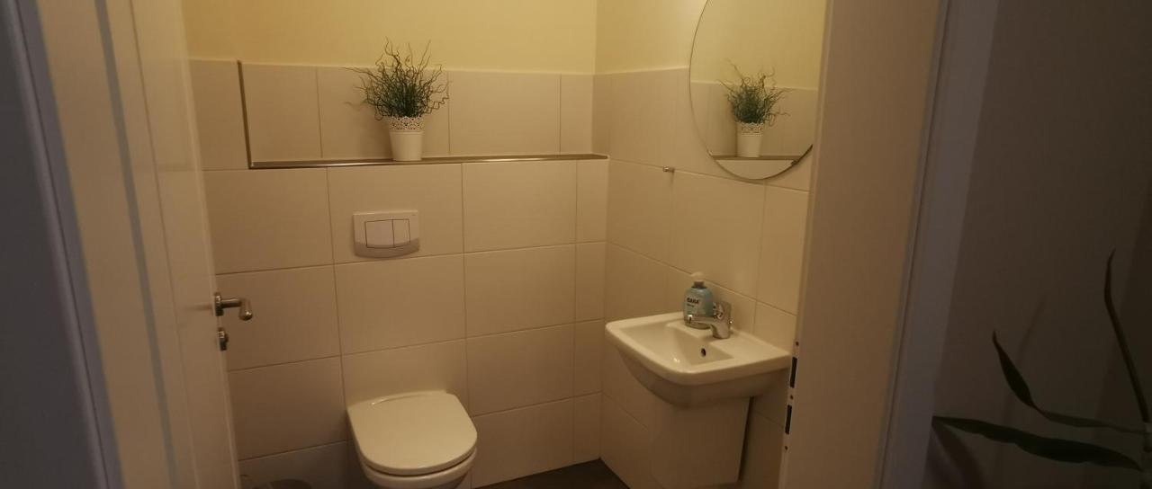 Ferienwohnung City เอเซินส์ ภายนอก รูปภาพ